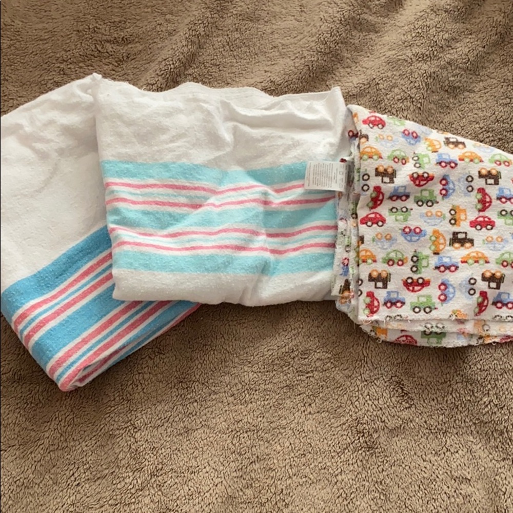 3 receiving blankets. Also willing to separate.